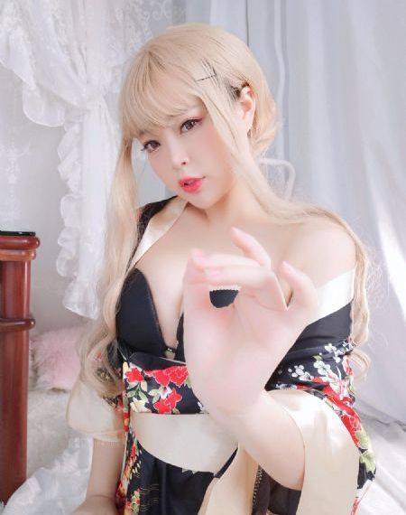 久久伊人婷婷_剧情片免费播放